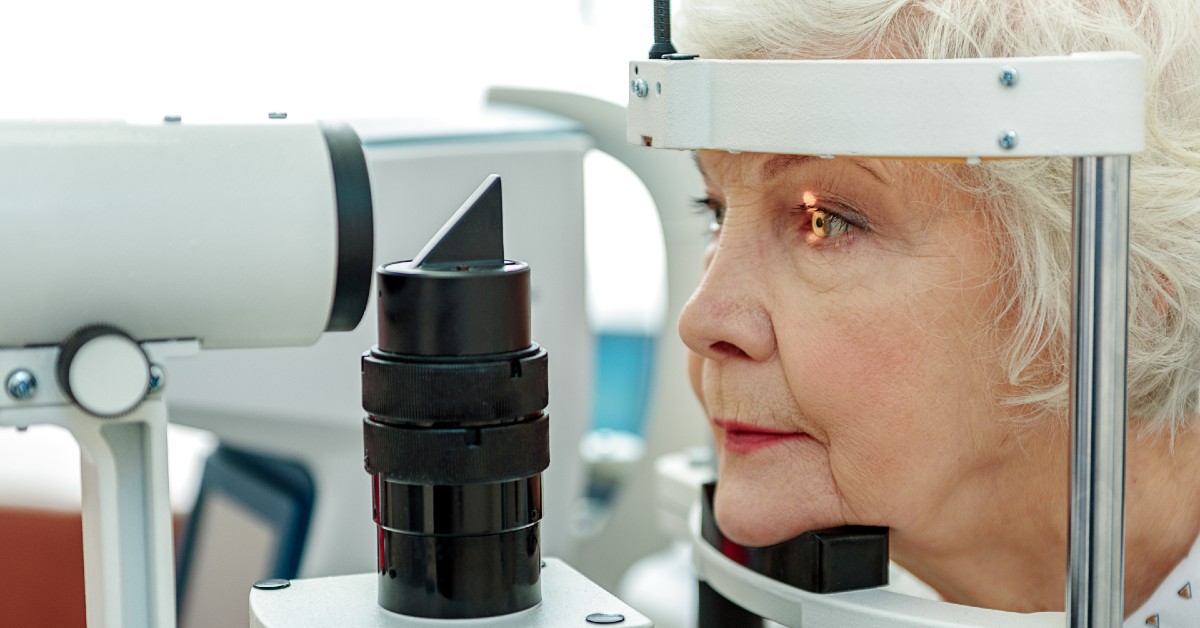 Cataract: Symptoms and Causes